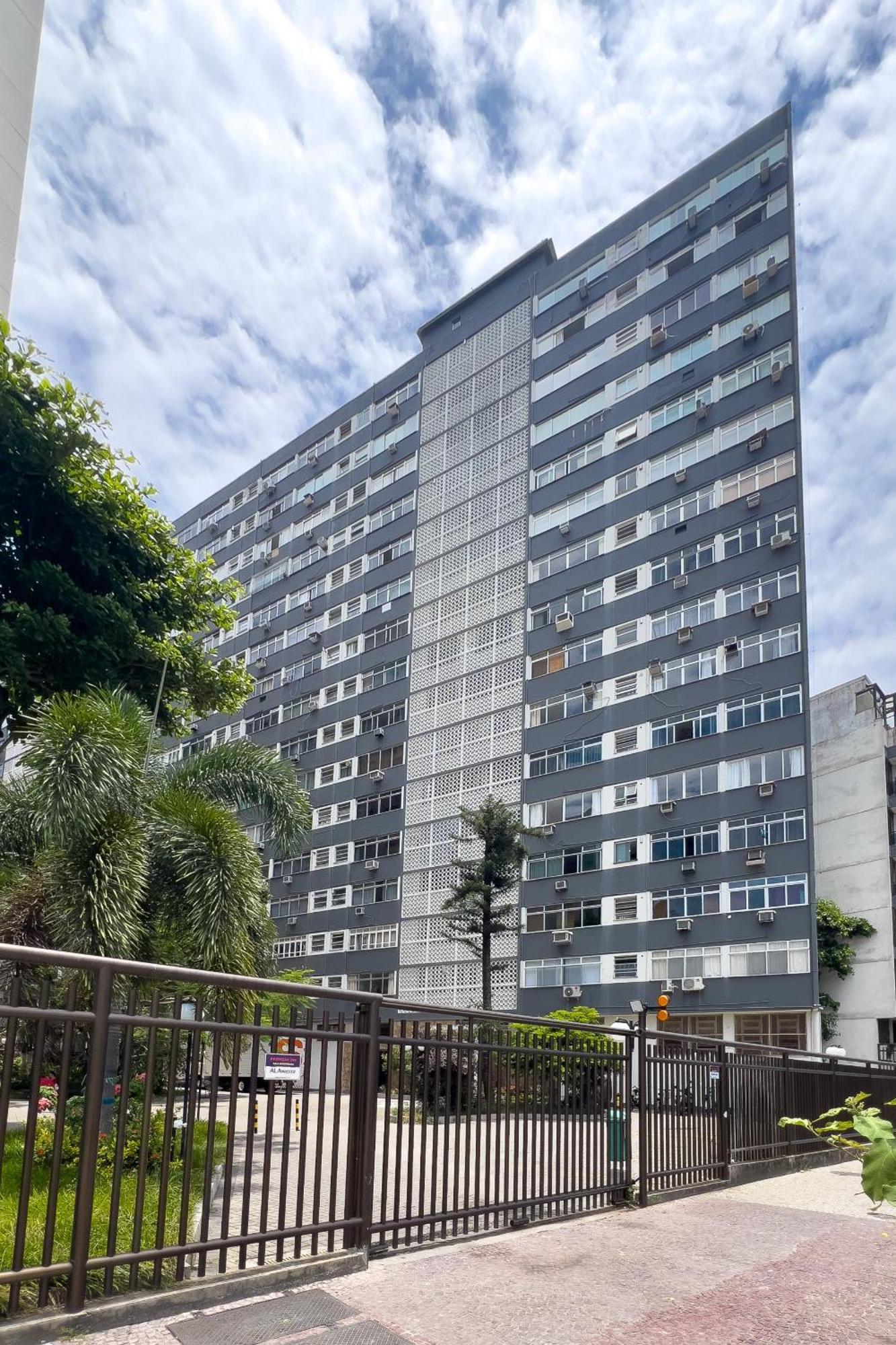 Classico No Leblon - Vista O Cristo Redentor - Ap1302 Z1 Apartamento *